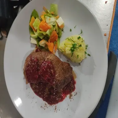 creation thumb for Medaglioni di filetto con salsa BBQ di more