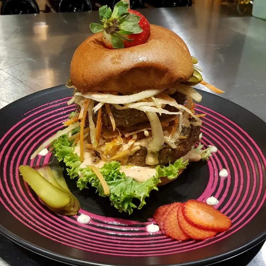 creation thumb for Our gourmet XL burger! Very delicious!