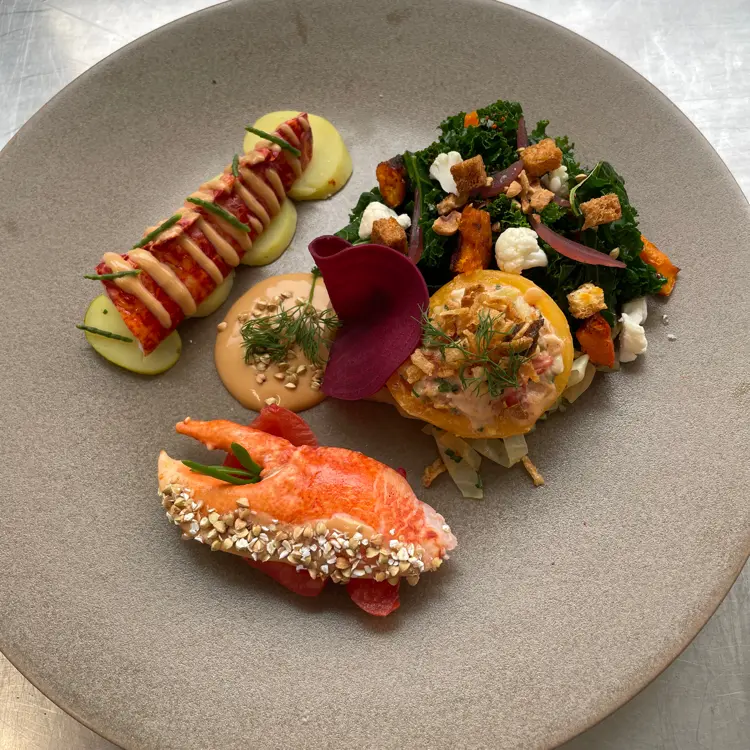 creation thumb for Lobster salad