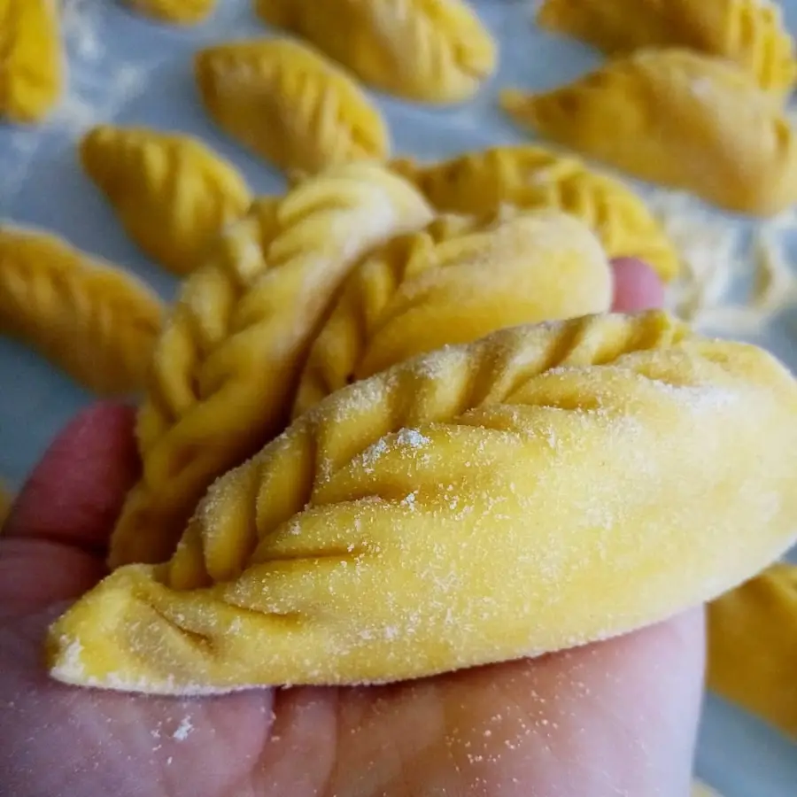 creation thumb for Culurgiones filled with potatoes and salmon with saffron-flavored dough