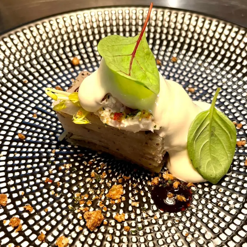 creation thumb for smoked kohlrabi/buratta/pecorino foam