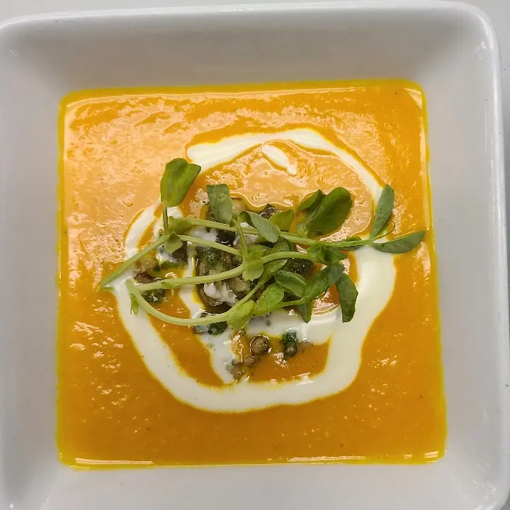 creation thumb for Soupe de gingembre, carotte et noix de coco