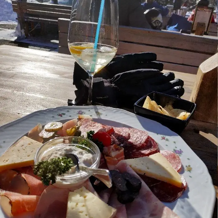 creation thumb for Aperitivo in alta quota 🏔️💙