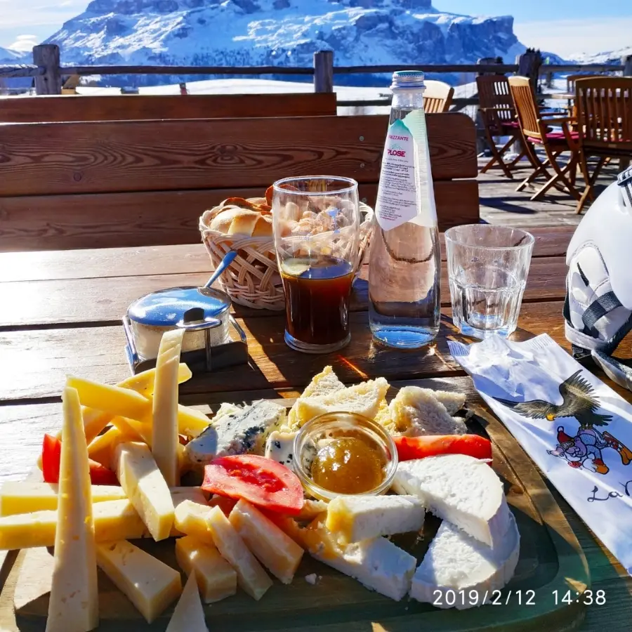 creation thumb for Rifugio La Brancia 🏔️❄️☀️