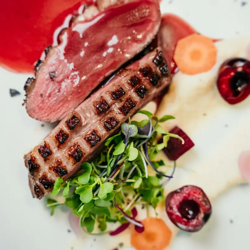 creation thumb for Duck with cherries and cauliflower