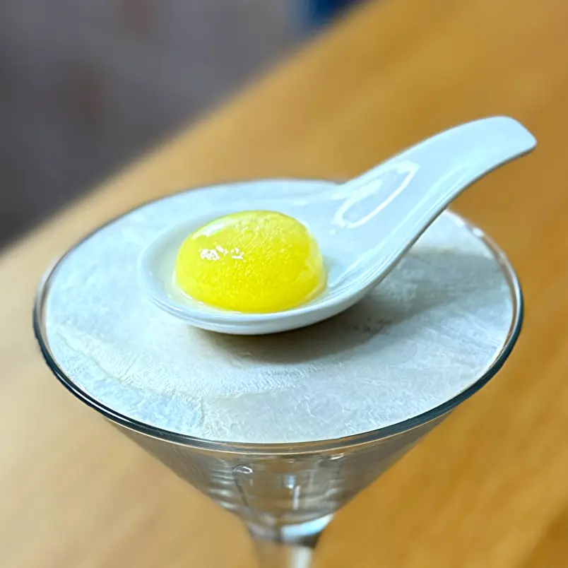 creation thumb for Lemon and curry spherification