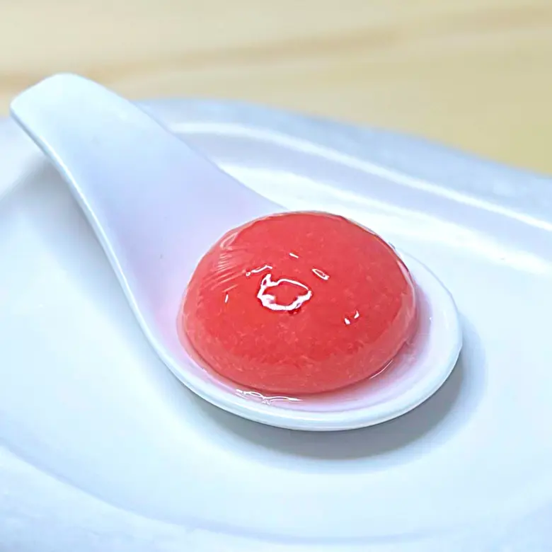 creation thumb for Strawberry spherification