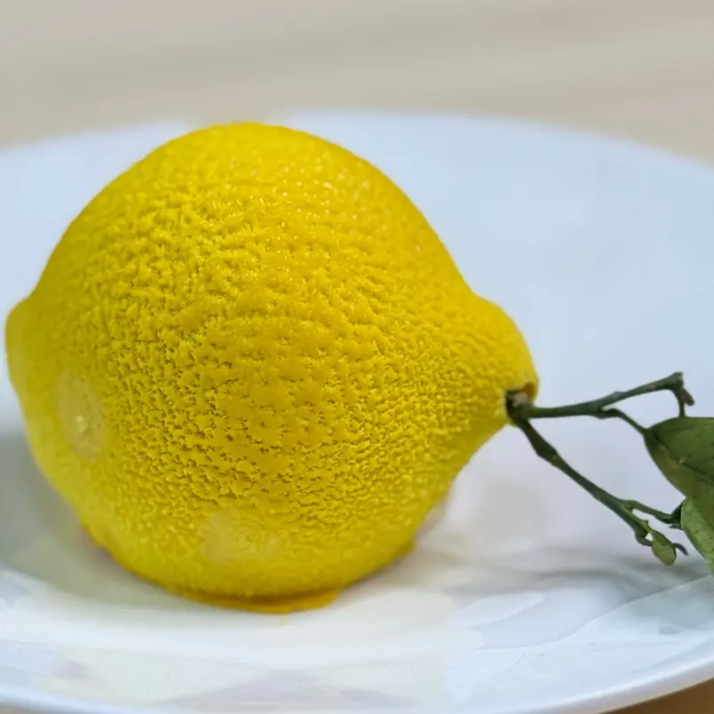 creation thumb for Realistic banana lemon