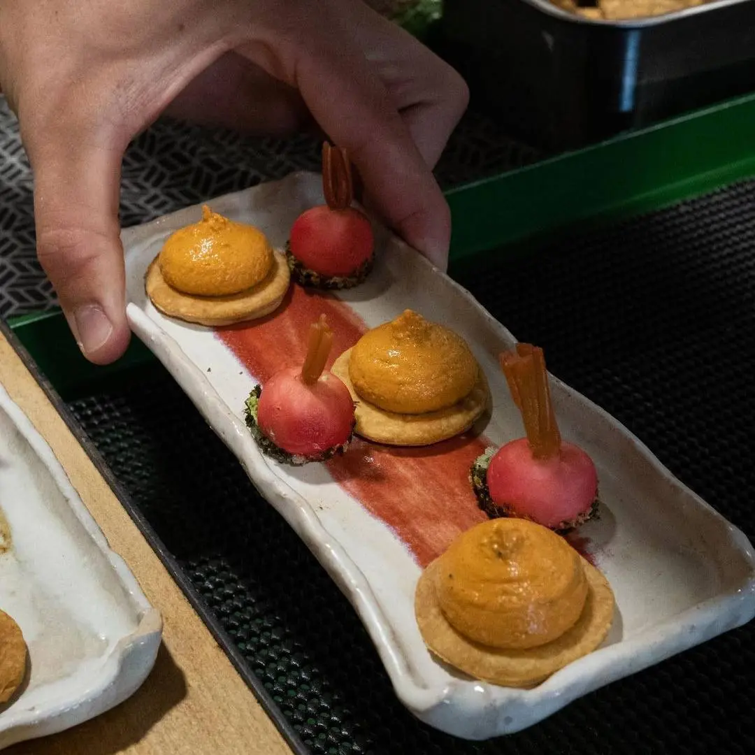 creation thumb for Radish & radish leaf butter / fine shortbread & monkfish