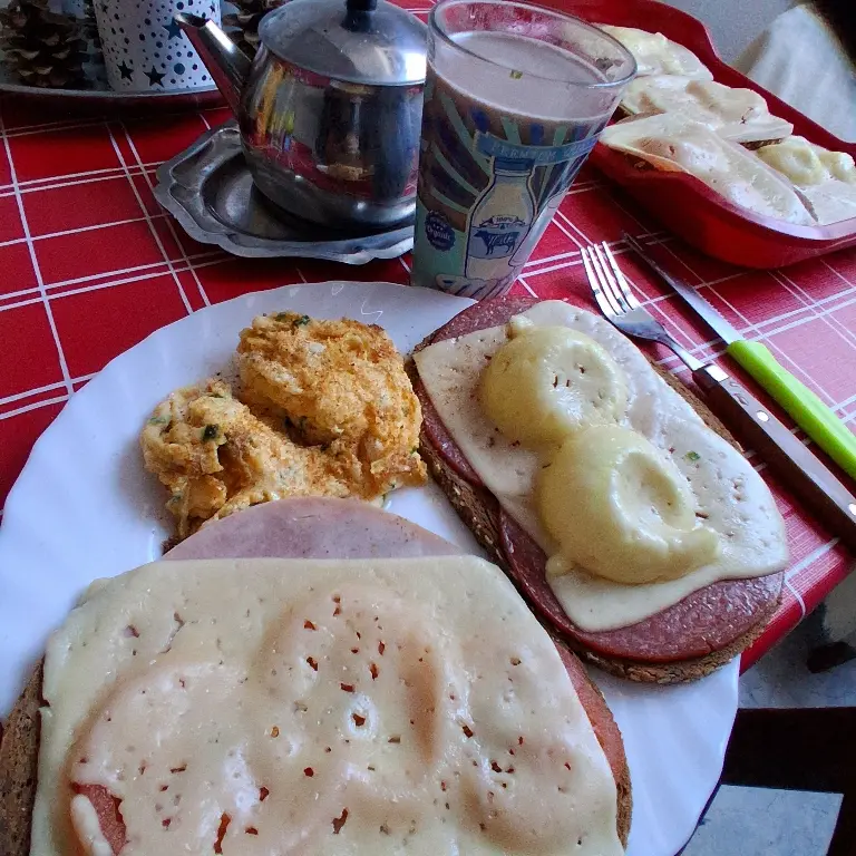 creation thumb for Saftiges Rustikal Frühstück 🍴