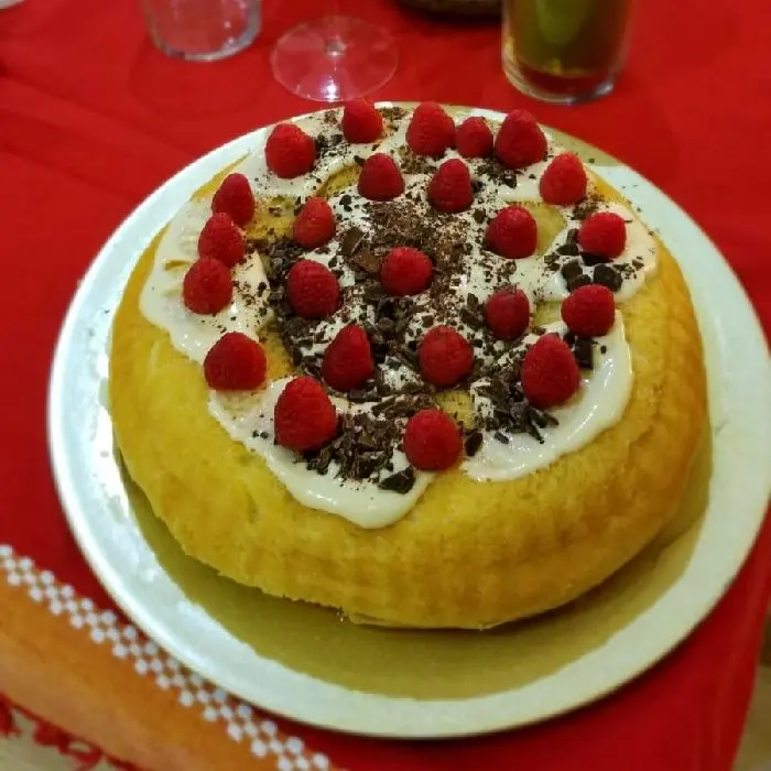 creation thumb for Savarese di Melba, chantilly allo zabaione, lamponi.