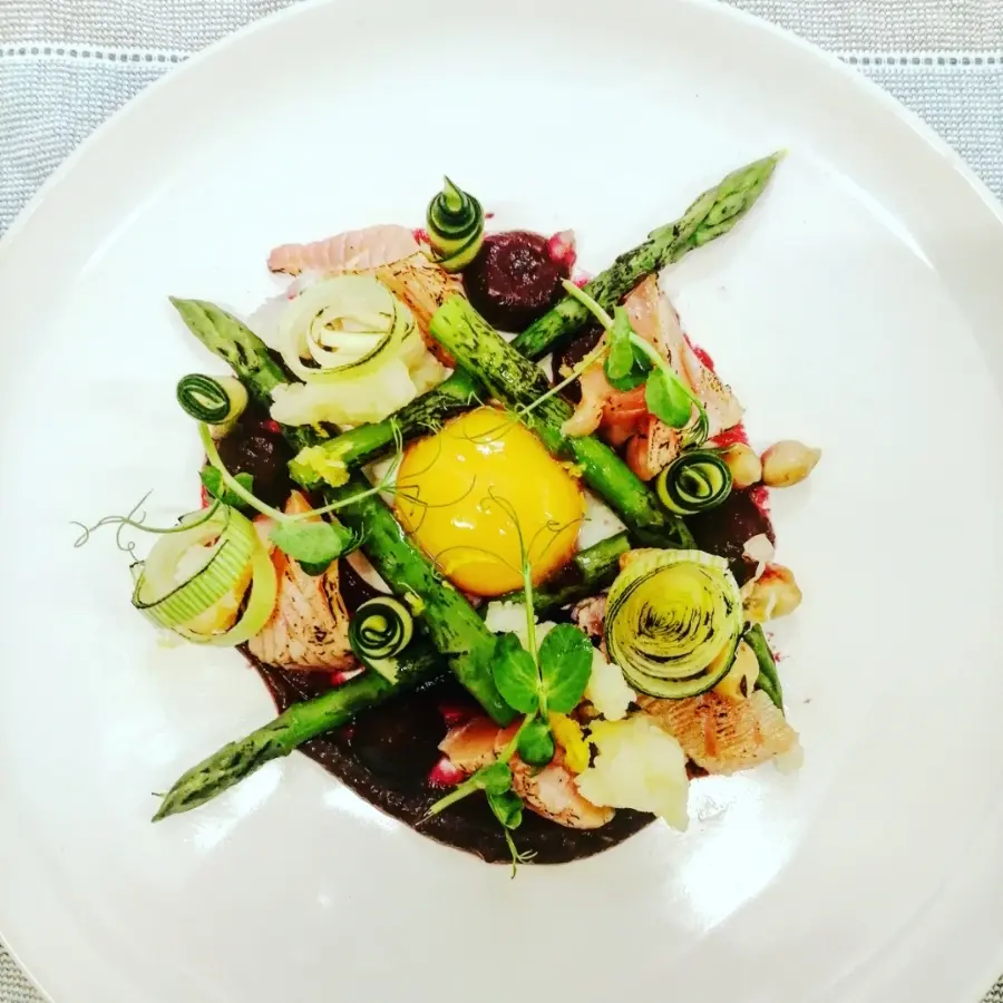 creation thumb for Salmon and asparagus 🐟