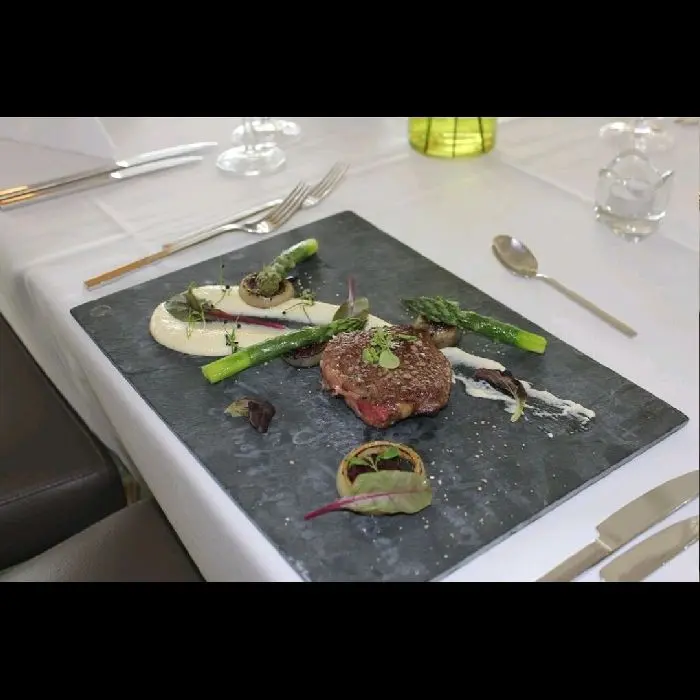 creation thumb for Entrecote mit Selleriepüree,Urmöhren,grünem Spargel und karamellisierten Zwiebeln.