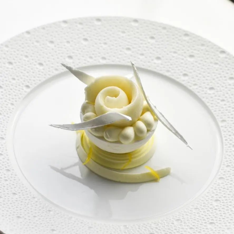 creation thumb for Lemon, Kaffir Lime, and Aloe Vera Vacherin