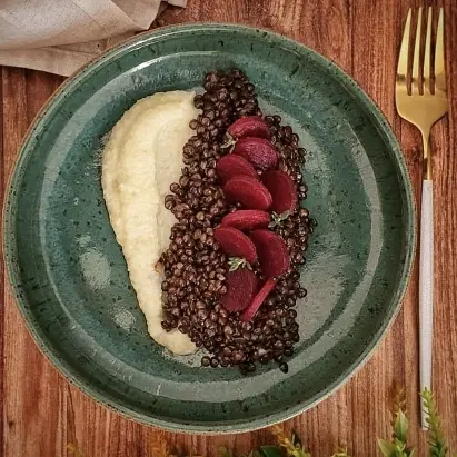 creation thumb for Beluga Lentils, Green apple & Celery purée, roasted beet