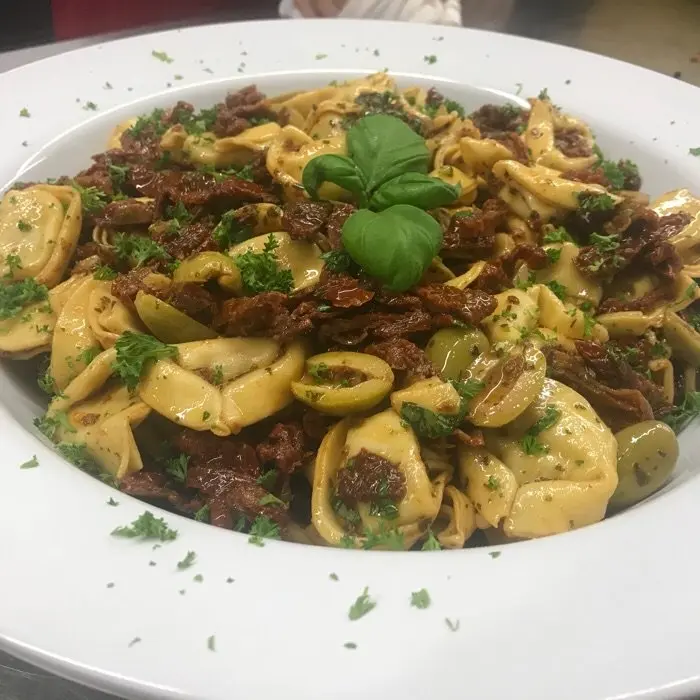 creation thumb for Tortellini Salat
