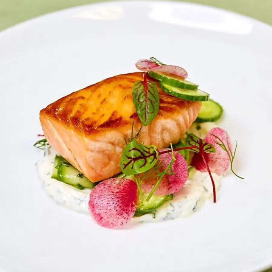 creation thumb for Salmon with herb Yogurt