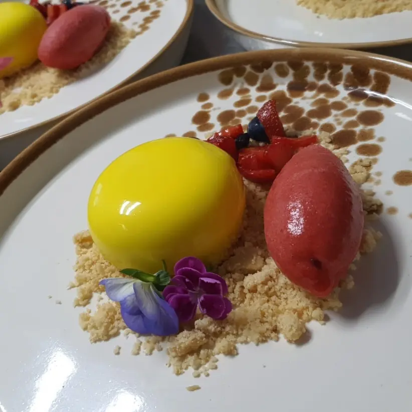 creation thumb for White chocolate mousse,strawberry insert,saffron glaze