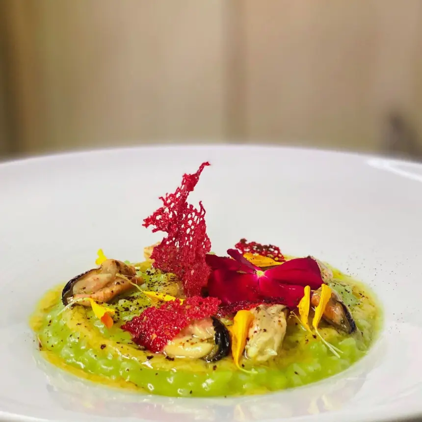 creation thumb for Risotto mit Erbsen, Muscheln, Bisque-Mayonnaise und Kaffee