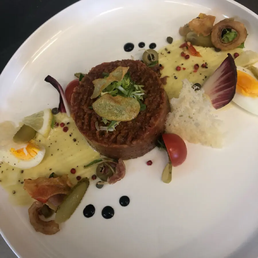 creation thumb for Beef tartar