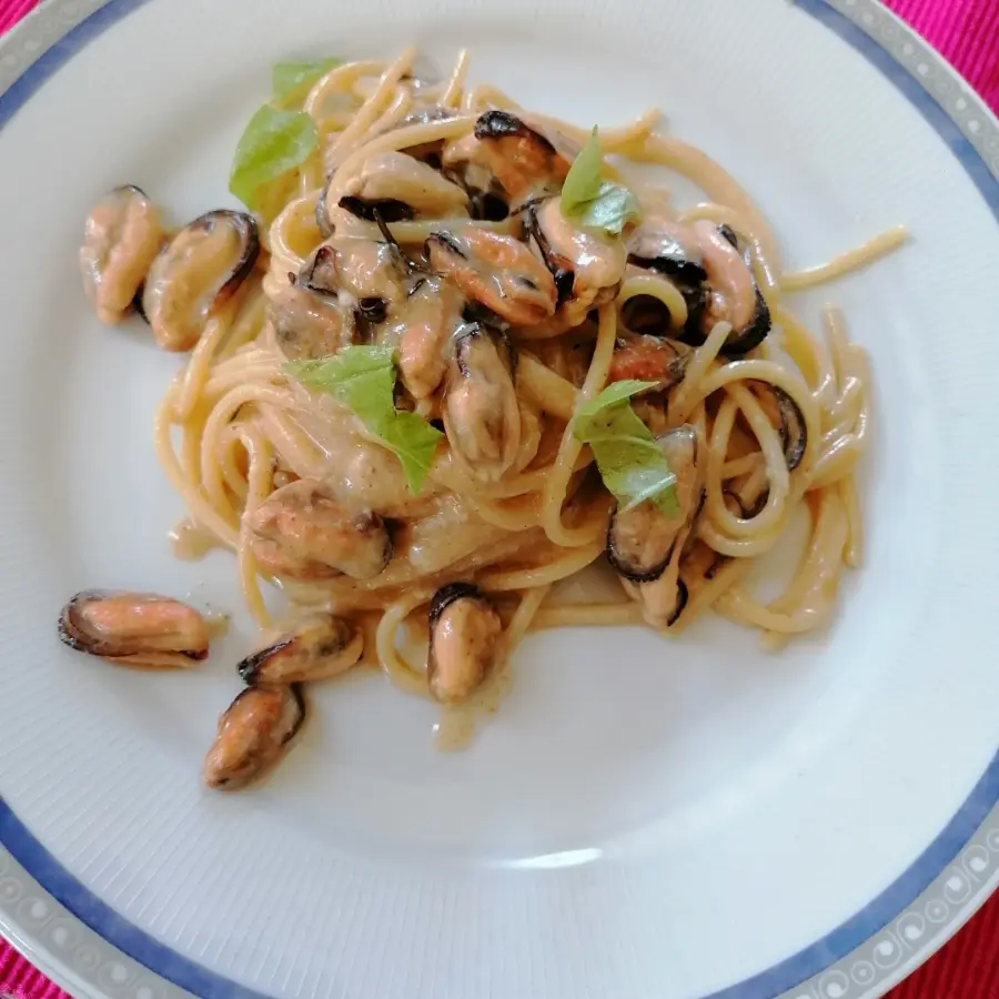 creation thumb for Cozze e pecorino