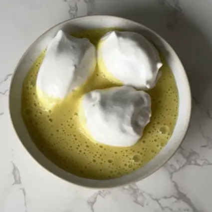 creation thumb for Floating islands - vegan merengue