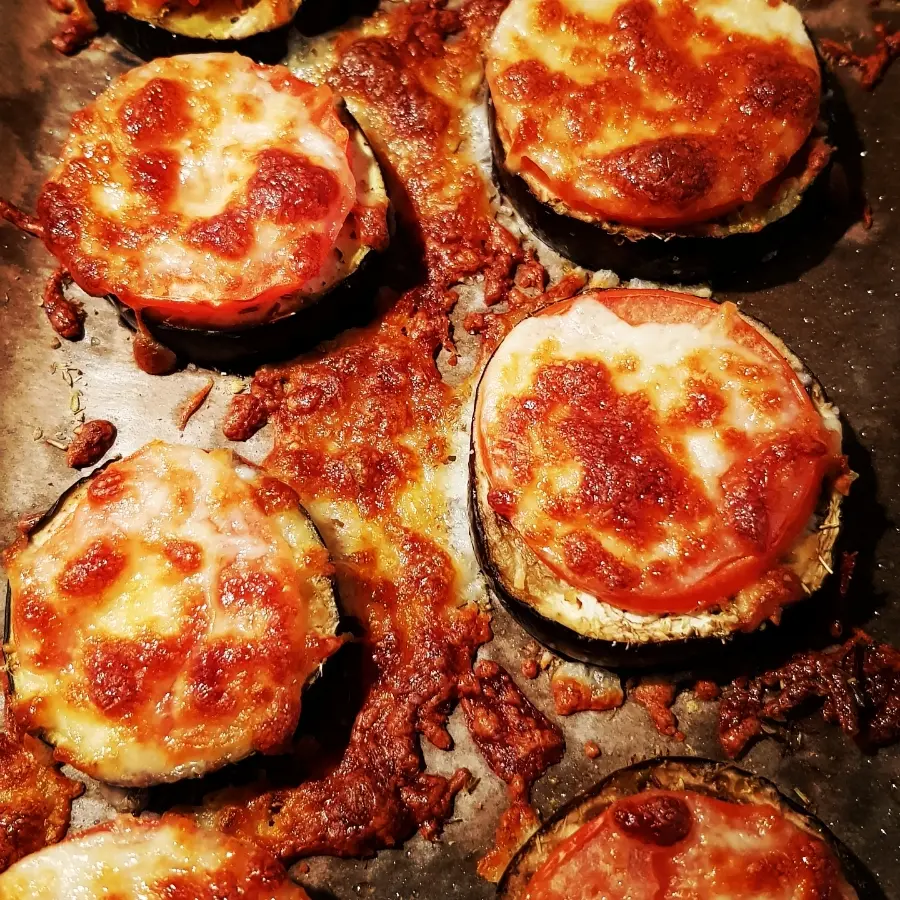 creation thumb for Aubergine mit Tomaten und Käse... und Prelimpim 😉