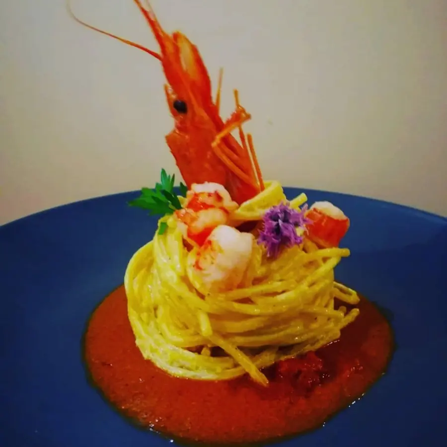 creation thumb for Spaghetti con limone, gamberi e bisque