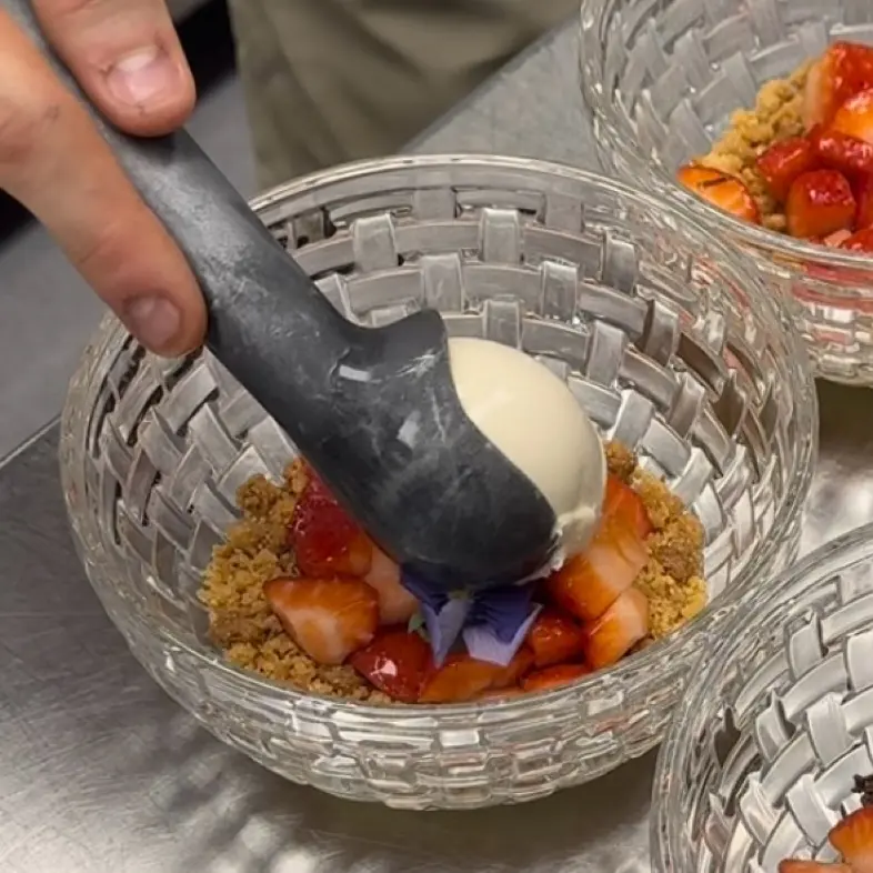 creation thumb for Meadowsweet Ice Cream