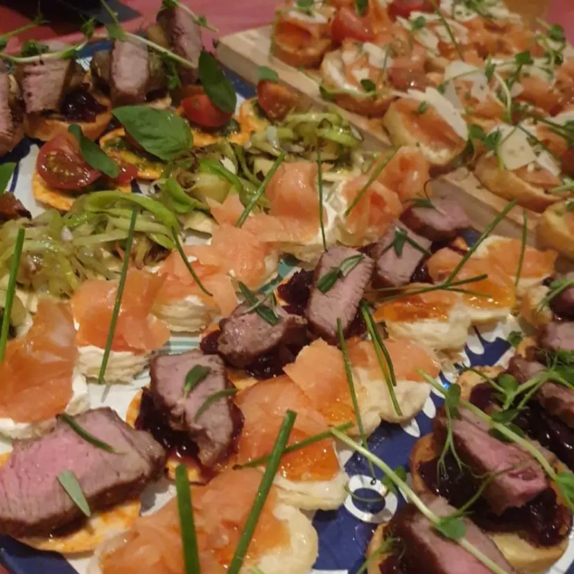 creation thumb for Canapés.