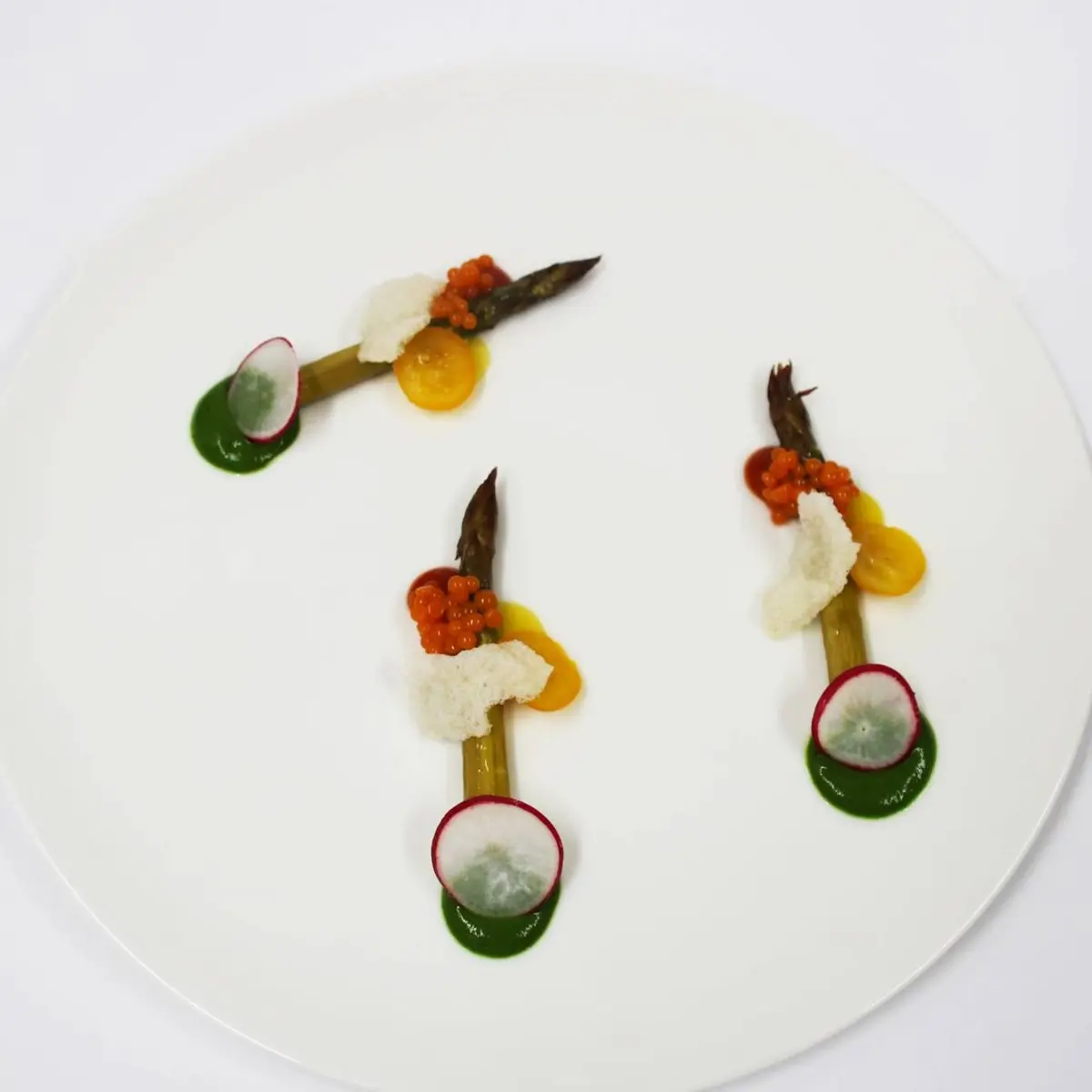 creation thumb for Asparagus in CBT with rice chips and tomato caviar