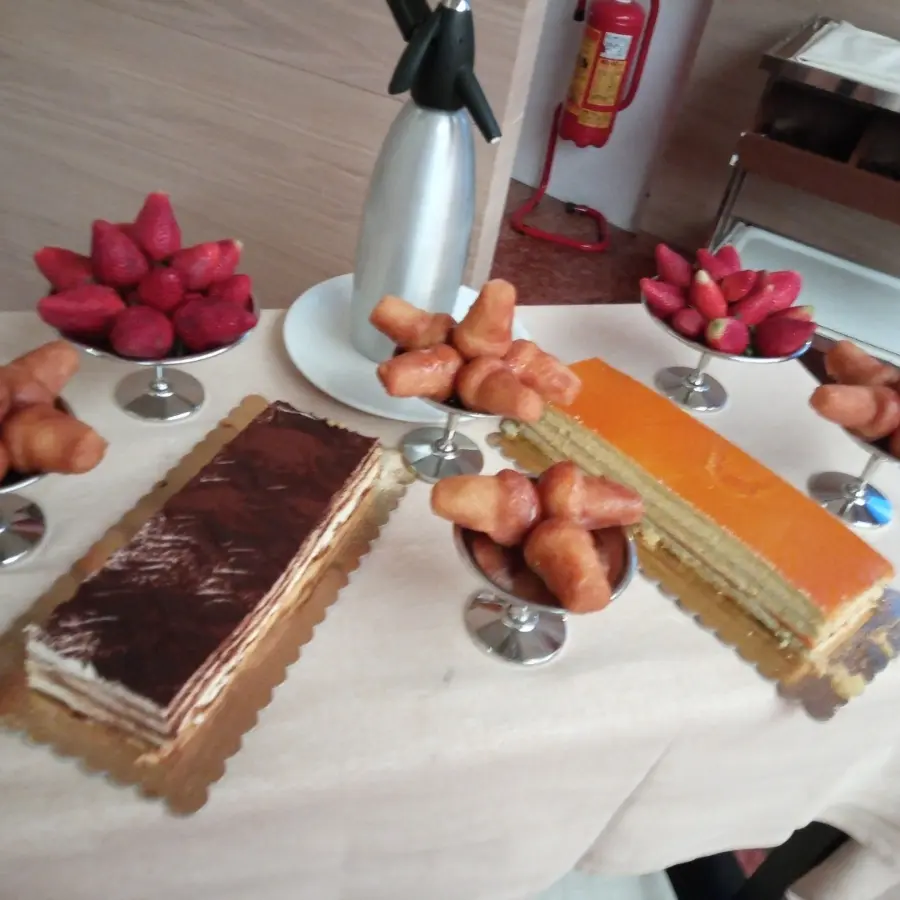 creation thumb for Deserts, Postres
