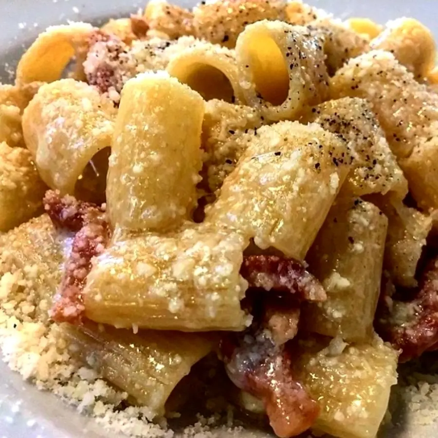 creation thumb for Tutti i tipi di cucina dalla regionale/ tradizionale .. alla gourme mediterranea