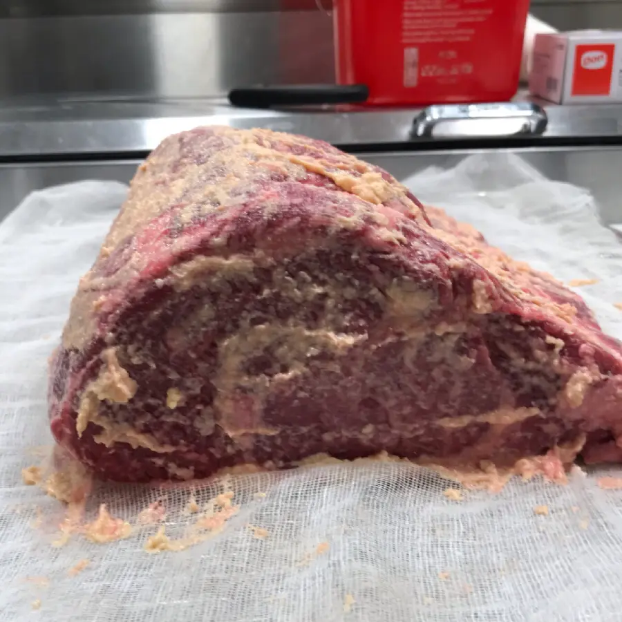creation thumb for About to age a rib-eye for 60 days in sake Lee