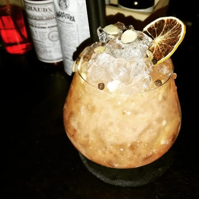 creation thumb for Caipirinha Mandorle, fichi e pepe nero