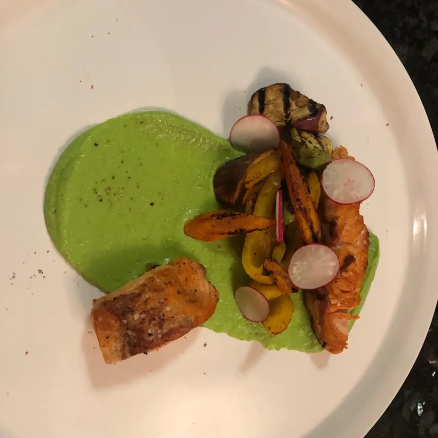 creation thumb for Salmon / pure pee / grilled vegetables / ραπανάκι