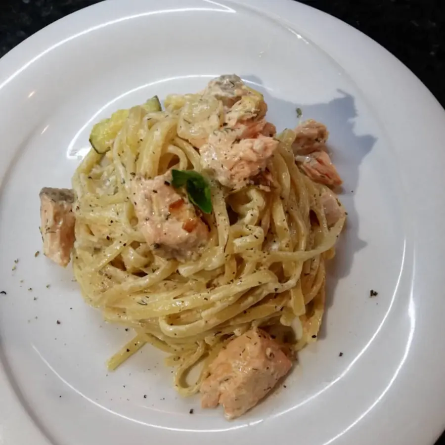creation thumb for Pasta with salmon