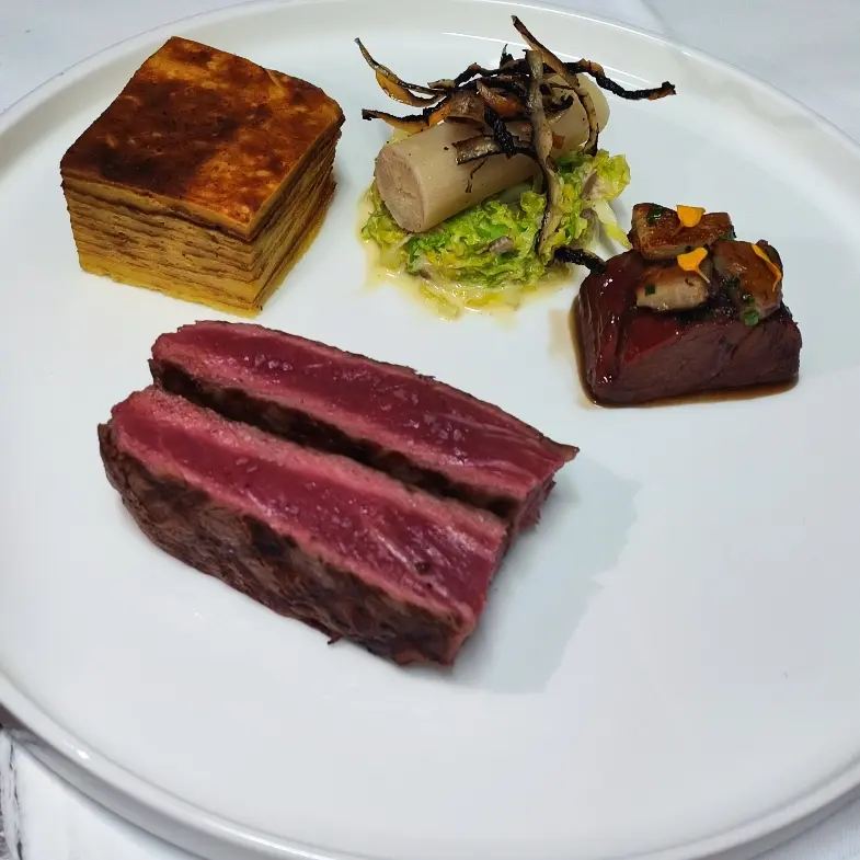 creation thumb for Filet & Haxe Baumkuchen with Porcini Mushrooms