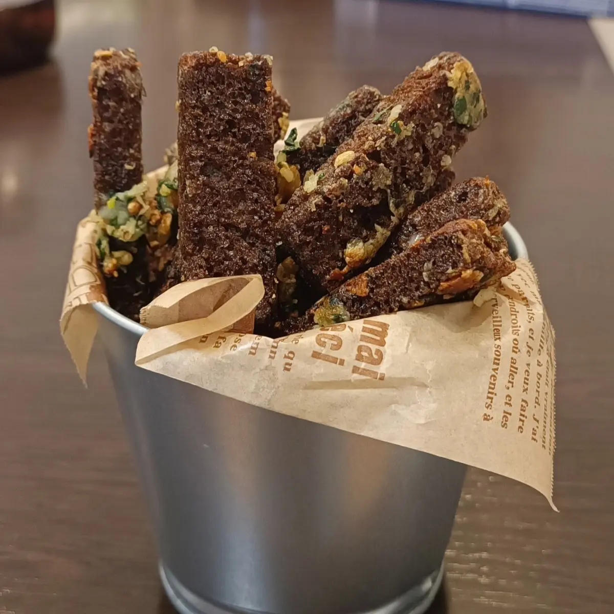 creation thumb for Cheese and garlic croutons