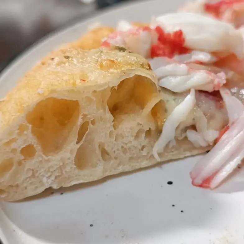 creation thumb for Neapolitan pizza with crab.