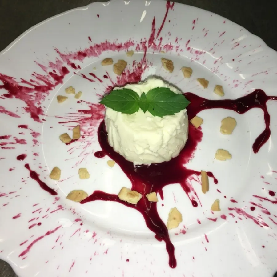 creation thumb for Basilikum Panna Cotta