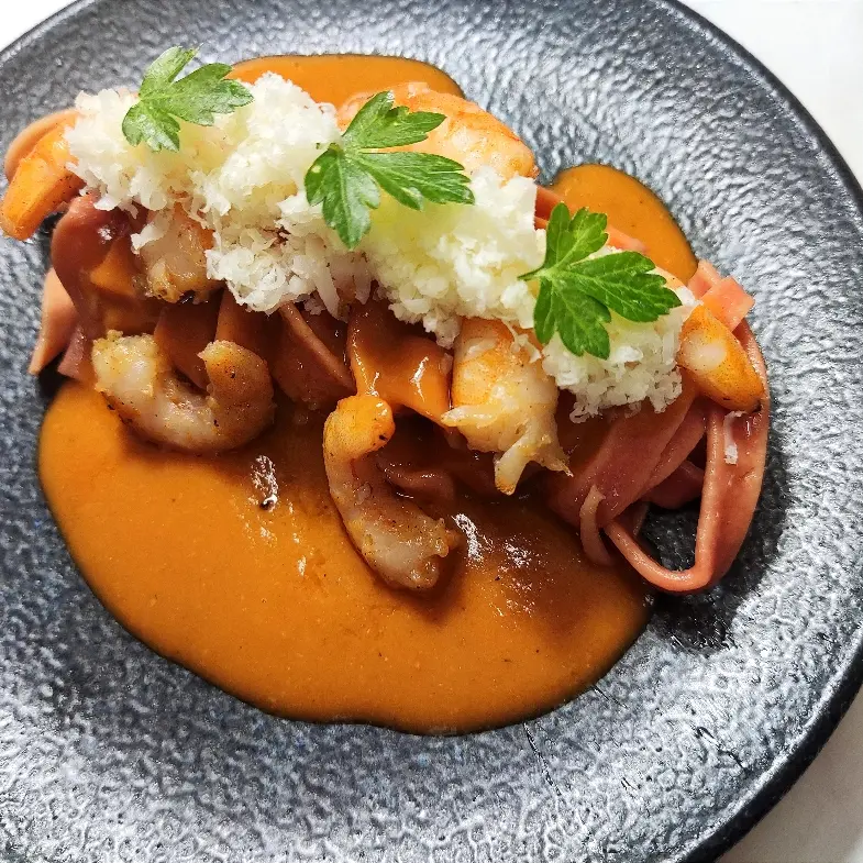 creation thumb for Red tagliatelle/americano sauce/shrimp oil