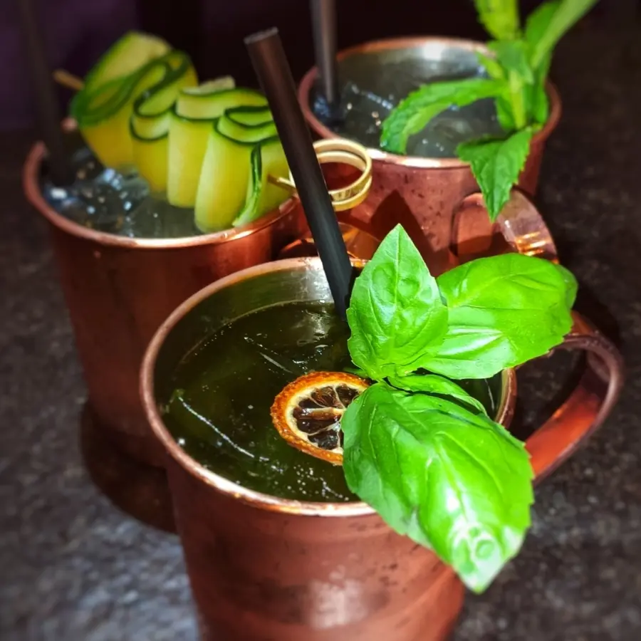 creation thumb for Friday-Night in der Lilien Bar!