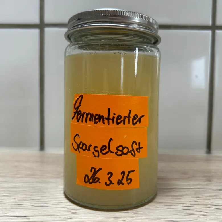 creation thumb for Fermented Asparagusjuice ⚪️