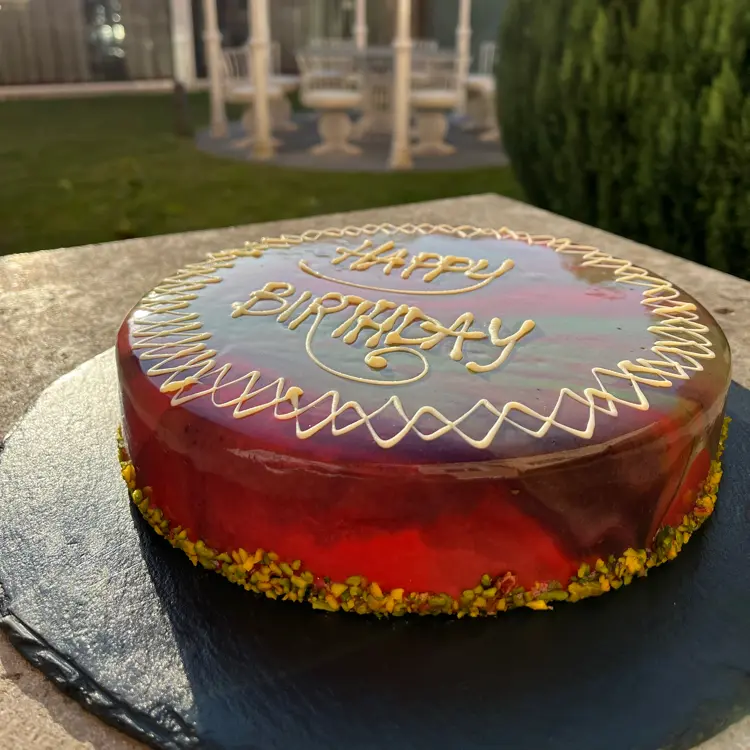 creation thumb for birthday cake with mirror glaze