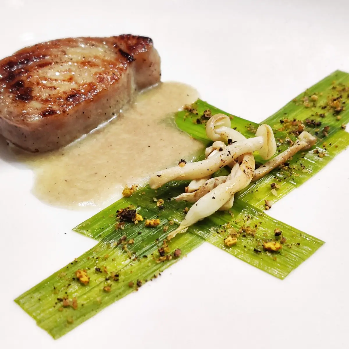 creation thumb for Binchotan grilled yellowfin tuna