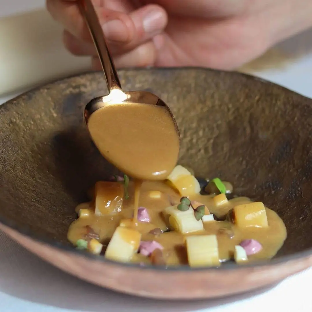 creation thumb for Leek, sour parsnip and essence of  bravía