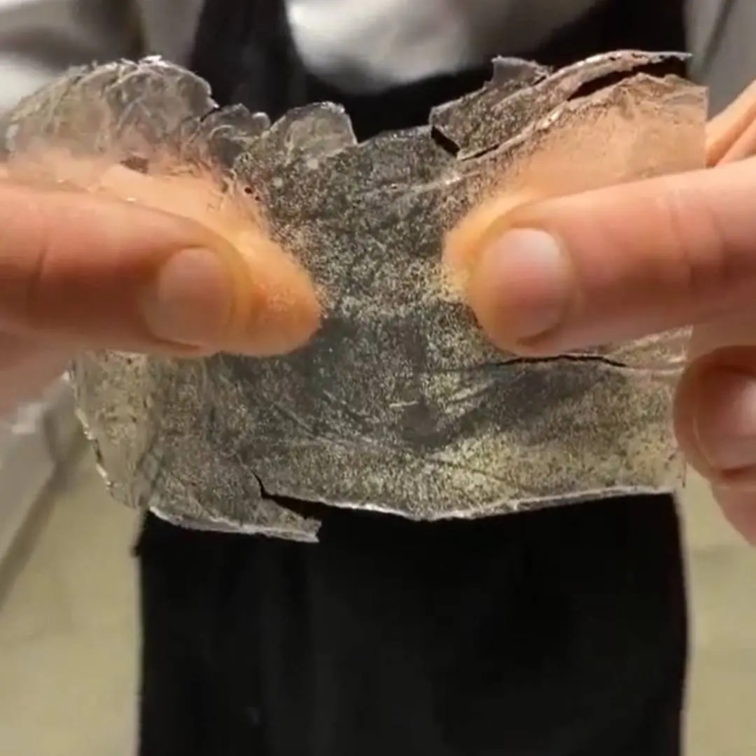 creation thumb for How to: Glass potato chip 🥔