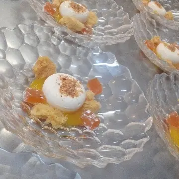 creation thumb for White chocolate biscuit and popcorn sponge