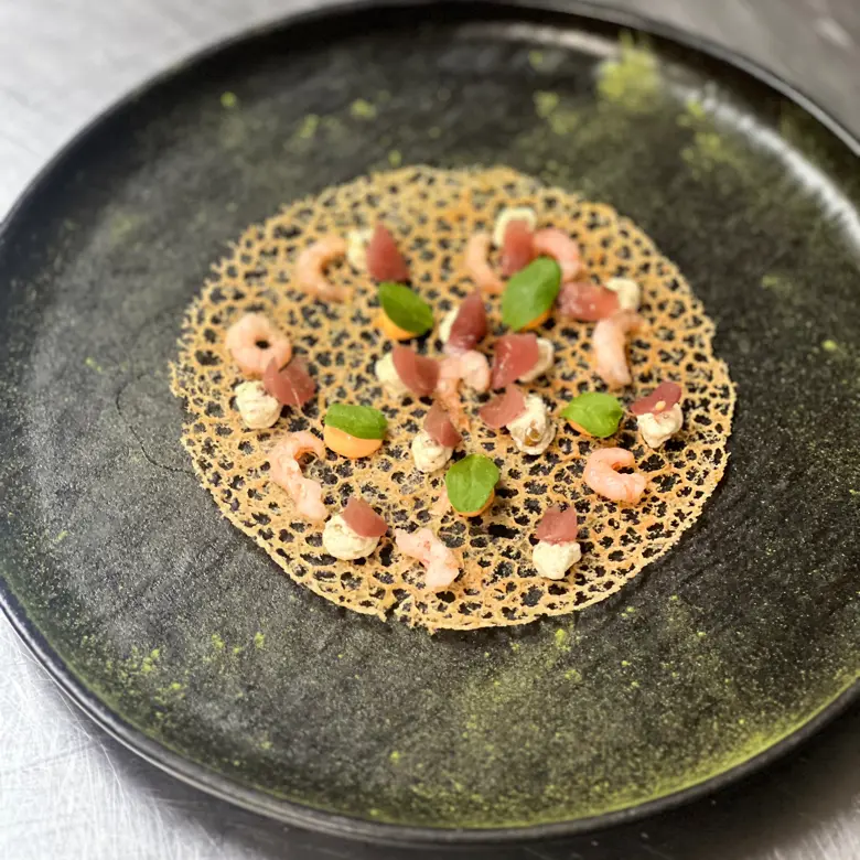 creation thumb for Crujiente de asiago con bay shrimp, ricota and ciappolini